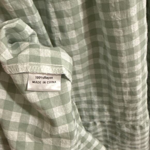 Zesica XL green plaid dress on or off shoulder smocked - Picture 5 of 5